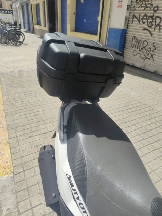 Ciclomotor Kymco Agility City Blanco/Negro