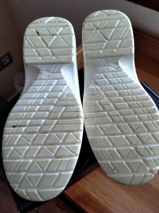 Zapatos de trabajo blancos talla 39