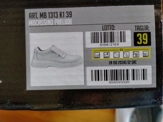 Zapatos de trabajo blancos talla 39
