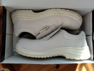 Zapatos de trabajo blancos talla 39