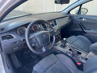 Peugeot 508 1.6 HTV ALLURE Automatico