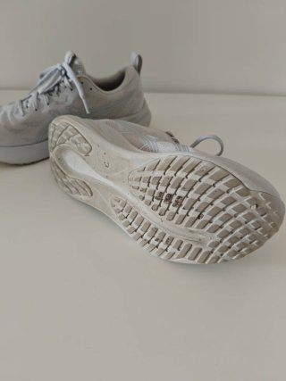 Asics Gel-Pulse 16 Gris
