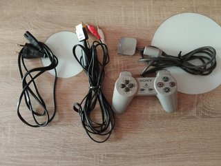 Consola PlayStation 1 + 6 Juegos