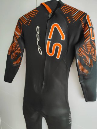 Neopreno Orca S7 Negro y Naranja