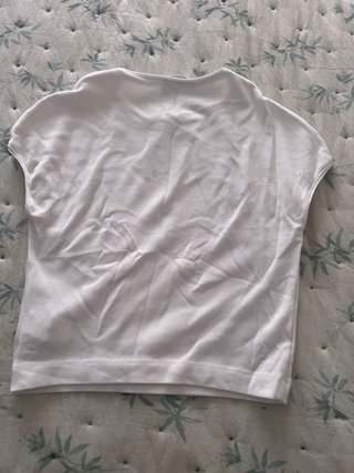 Camiseta Zara blanca manga corta
