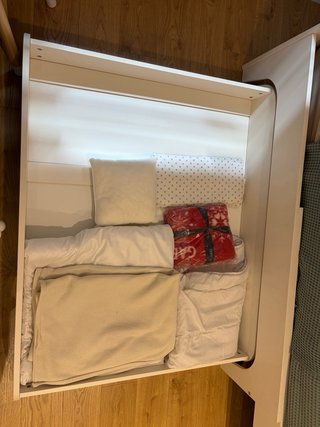 Cama infantil evolutiva + cajón baúl