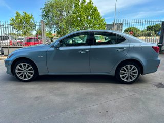 Lexus IS220d Sport