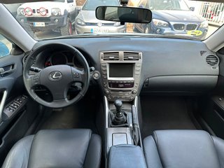 Lexus IS220d Sport