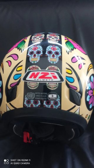 Casco Moto  NZI de mujer Talla S.