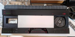 Bang & Olufsen Beocenter 9300 con Mando