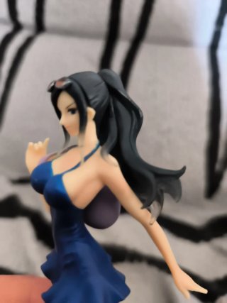 Figura Nico Robin Dead or Alive