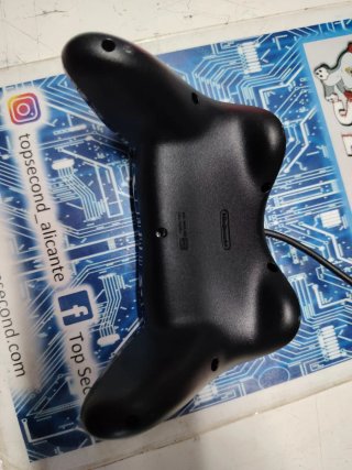 Mando Clásico Nintendo Wii Negro