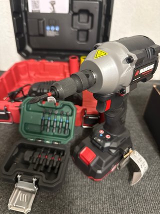 Parkside 20V Llave de Impacto + Accesorios