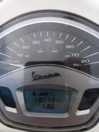 Vespa Primavera 50 4t 2021 Blanca