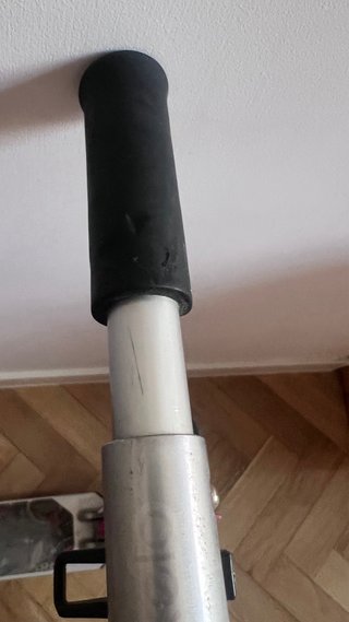Patinete Decathlon rosa y plateado