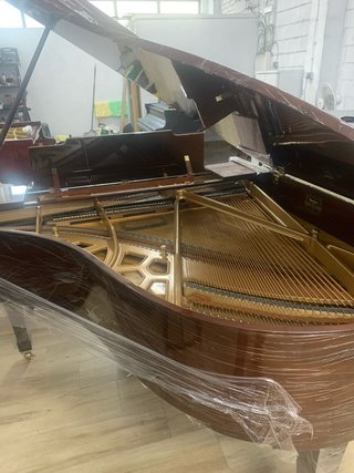 Piano de Cola Kawai Reacondicionado
