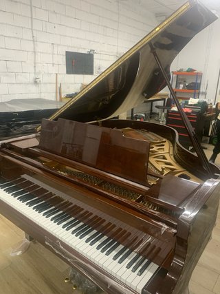 Piano de Cola Kawai Reacondicionado