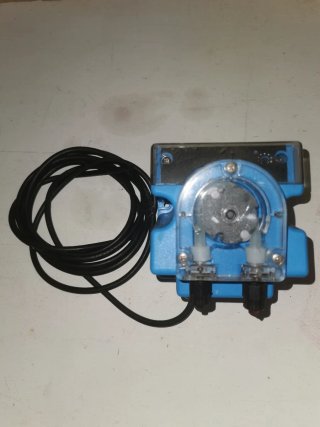 Bomba dosificadora para lavavasos