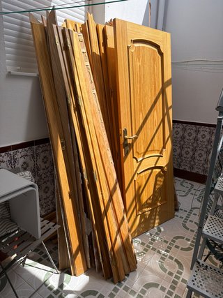Puertas de madera maciza