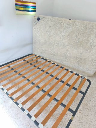 Colchón 180x135 y somier láminas