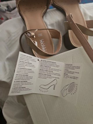 Sandalias Geox Doradas Mujer