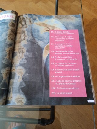 Biología y Geología. 3 Secundaria. Revuela. Cas...