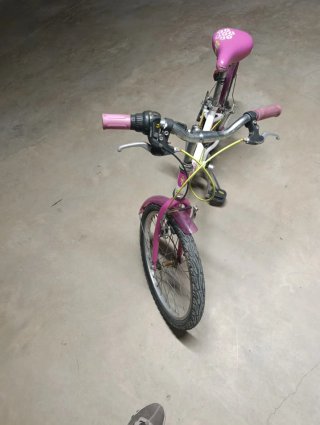 Bicicleta 20". Vendo las dos por 30 euros