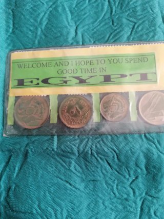 Monedas y sellos de Egipto
