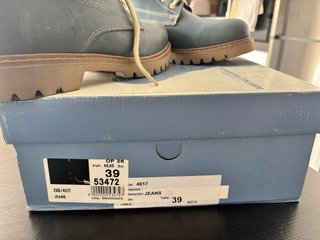 Botines mujer azul y marrón