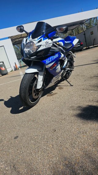 Suzuki GSXR 600 K7 K6