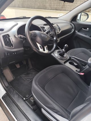 KIA SPORTAGE 1.7CRDI DRIVE