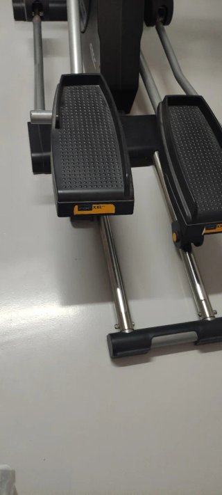 Bicicleta Elíptica BH Fitness