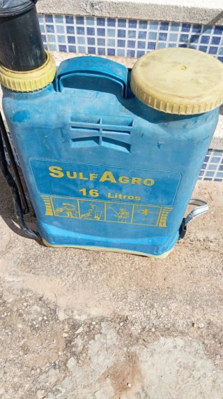 Mochilas sulfatadoras.