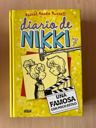 Lote 7 libros Diario de Nikki, Rachel Renée Russel