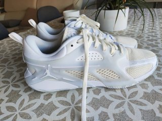 Zapatillas Jordan Blancas Talla 45