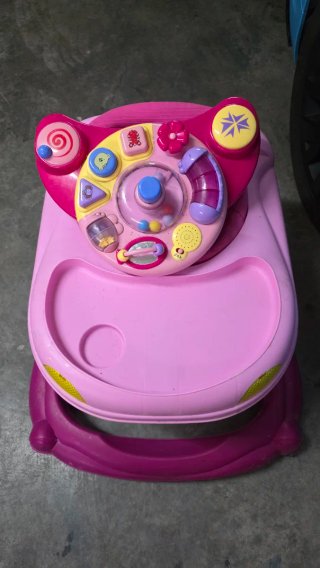Tacatá bebé rosa como nuevo