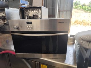Horno a vapor Miele