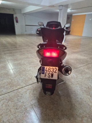 Yamaha TMAX Negra Maxi Scooter Automática