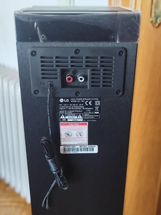 Torre de Sonido LG 100W Bluetooth