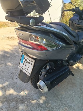 Suzuki Burgman 400