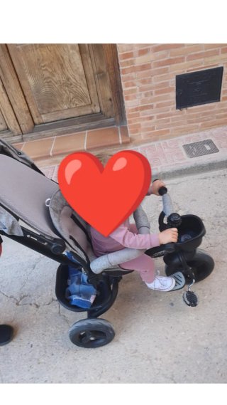 Triciclo Kinderkraft AVEO gris