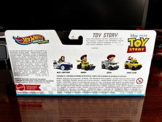 Hot Wheels Racer Verse Toy Story Pack 4 Coches