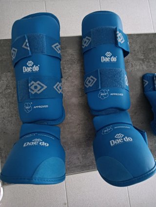 Protecciones Karate Daedo Kumite Azul
