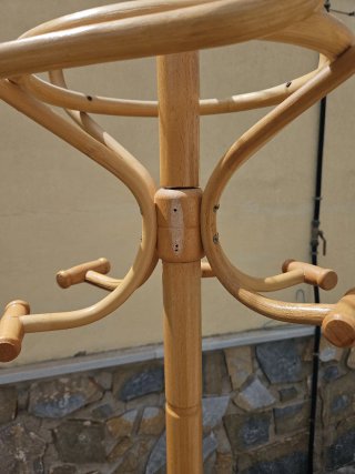 Perchero de madera