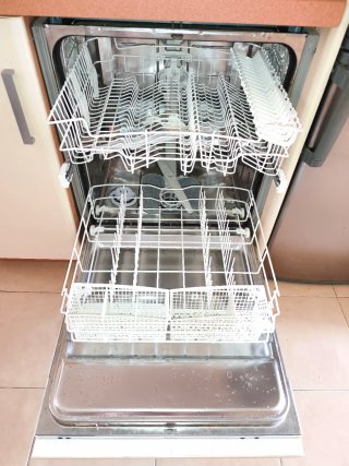 Lavavajillas Whirlpool integrable  60cm 12-15 cu