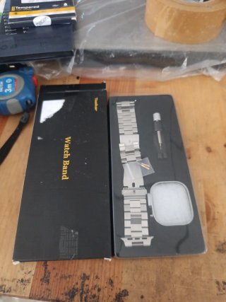 Taskar Correa Metálica y Funda para Apple Watch