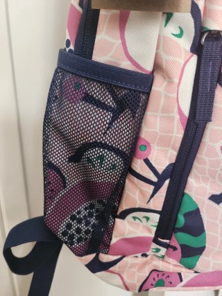 Mochila Nike 20L con estuche estampado