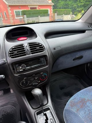 Peugeot 206 2000
