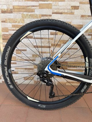 Bicicleta Montaña Giant XTC Carbono  Talla: L