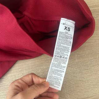 Short deportivo rojo gym